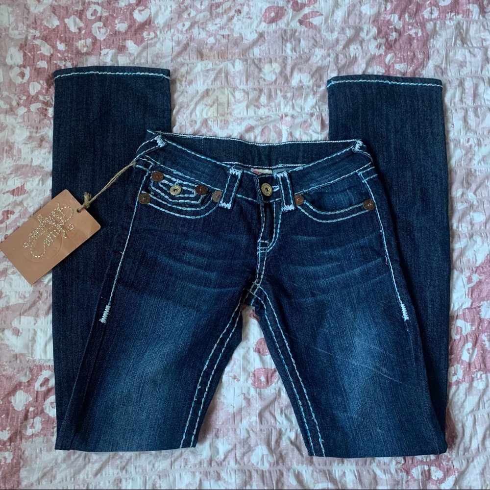 ❌SOLD❌ 😍 NWT True Religion flare jeans 😍 - Picture 2 of 9